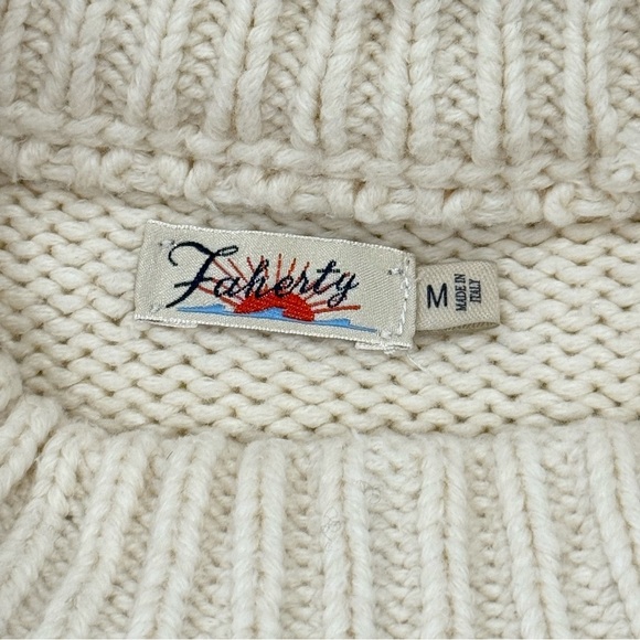 Faherty Cuddle Striped Crew Sweater Chai Stripe Cream Brown Knit Medium Rare - Picture 8 of 11